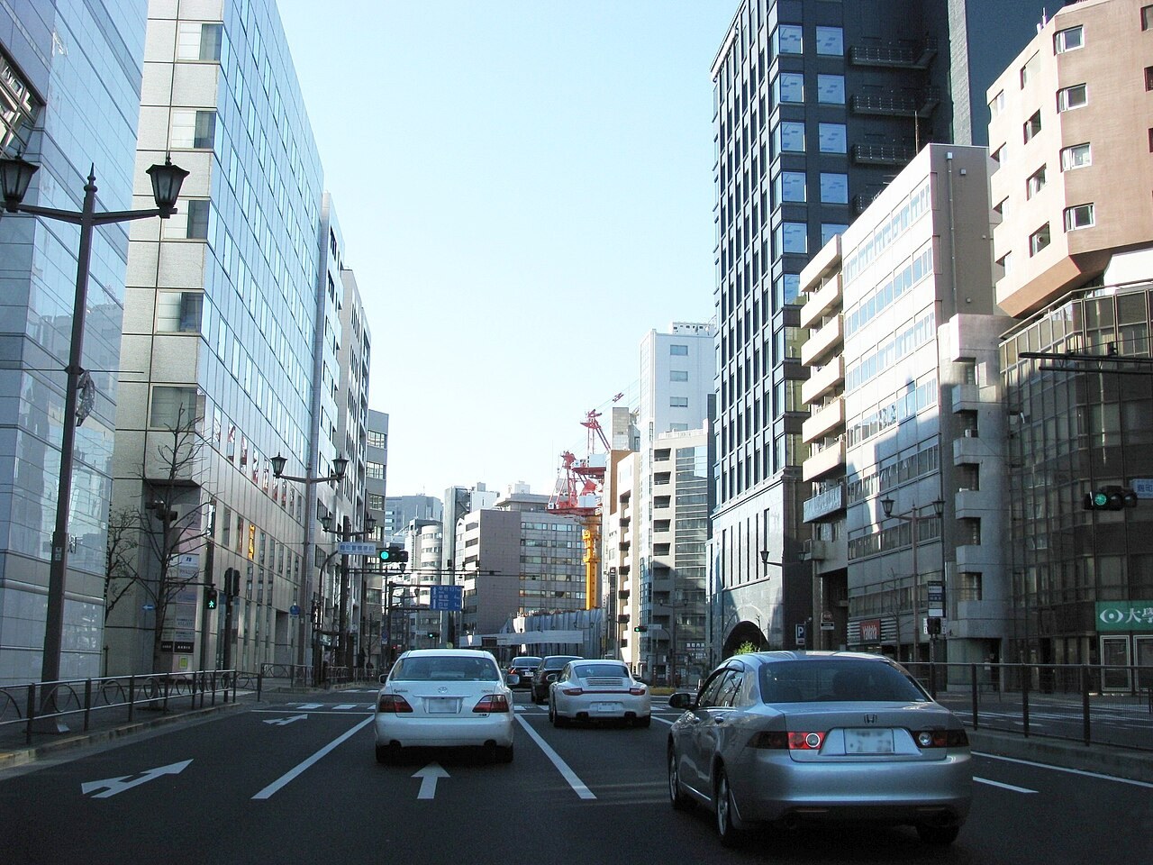 三、皇居周辺1kmは、東京でも屈指の高額住宅エリア
