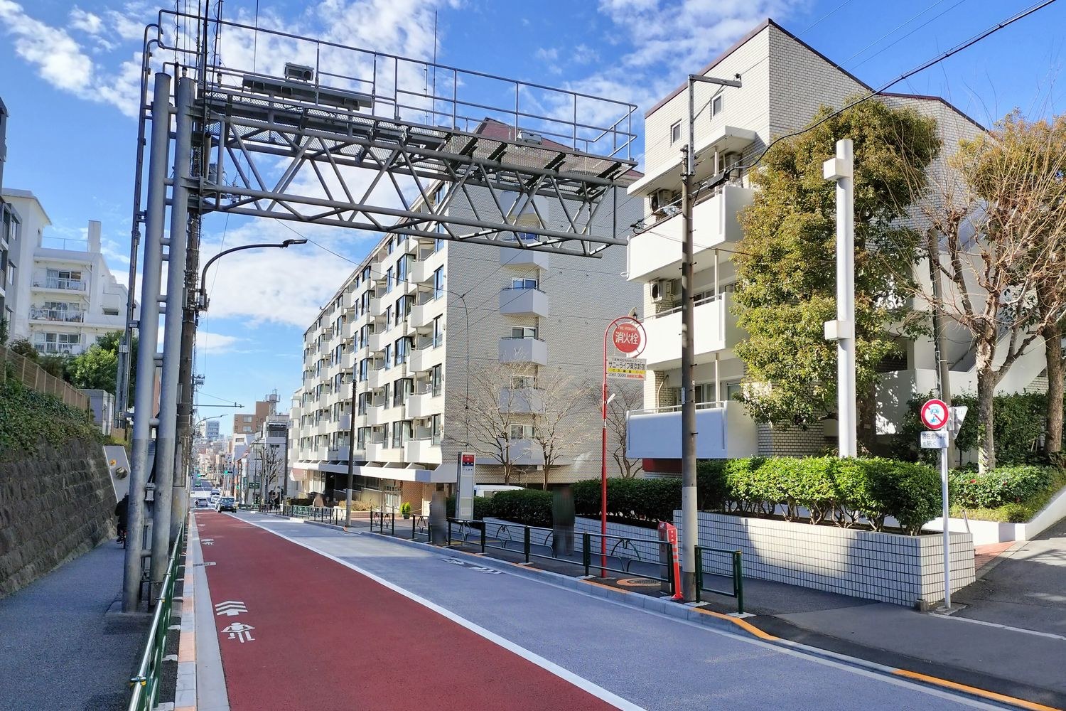 一、新宿区の案:住宅地は実質ゼロ、商業地域は上限を3分の1削減